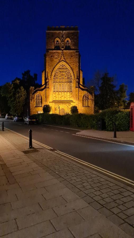 Boutique Shrewsbury Suites Bagian luar foto